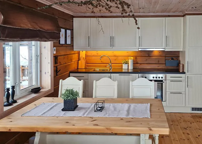 Semesterbostad Lovely In With Kitchen *